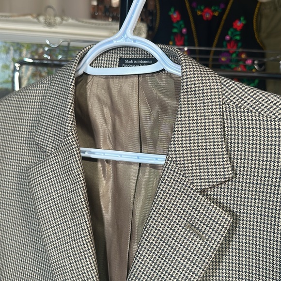 Alfred Sun Silk/Wool Blend Tan, Brown and Black Mini Houndstooth Blazer 44R - Picture 5 of 9